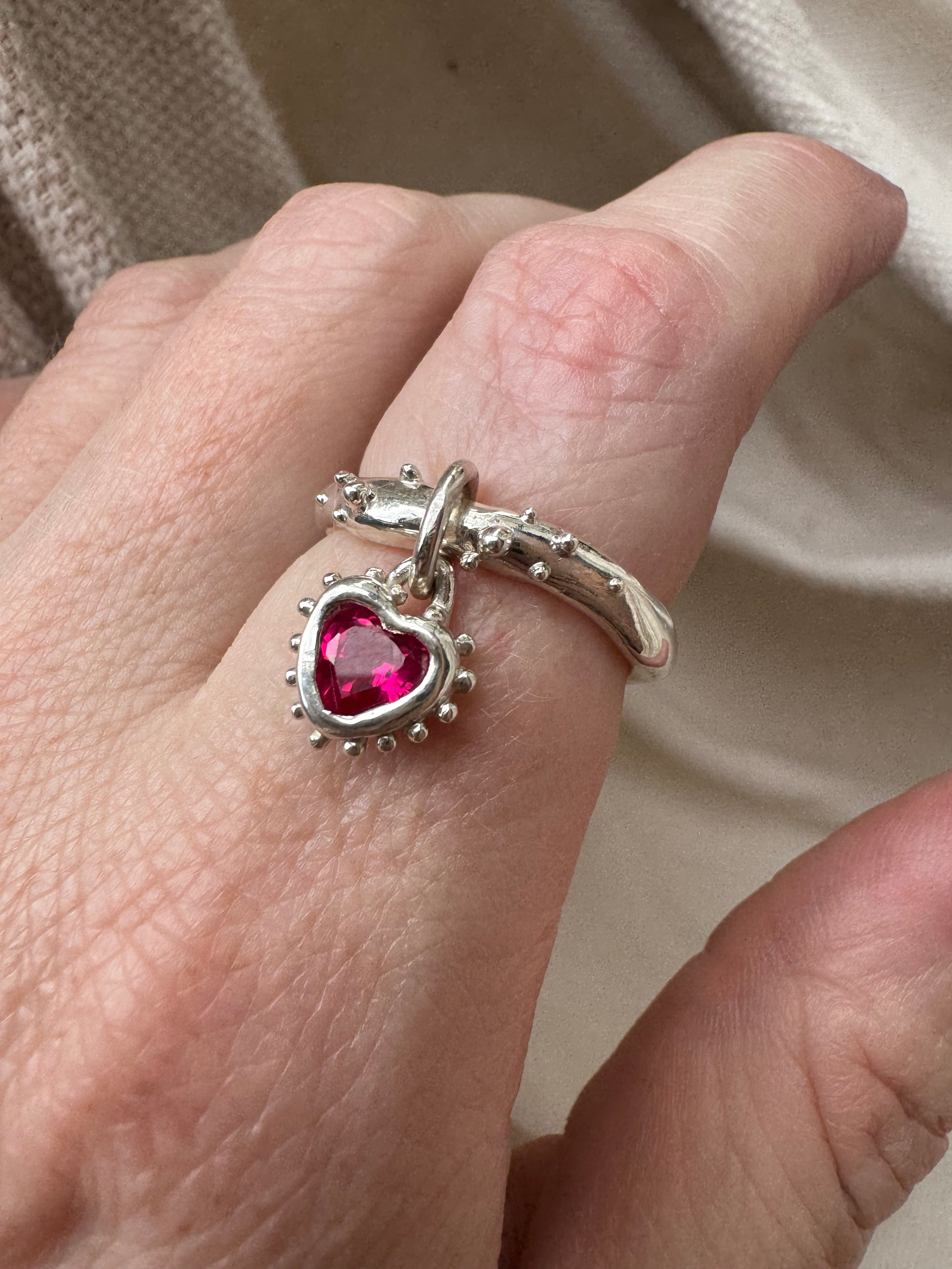 Silver Heart Dangling Ring