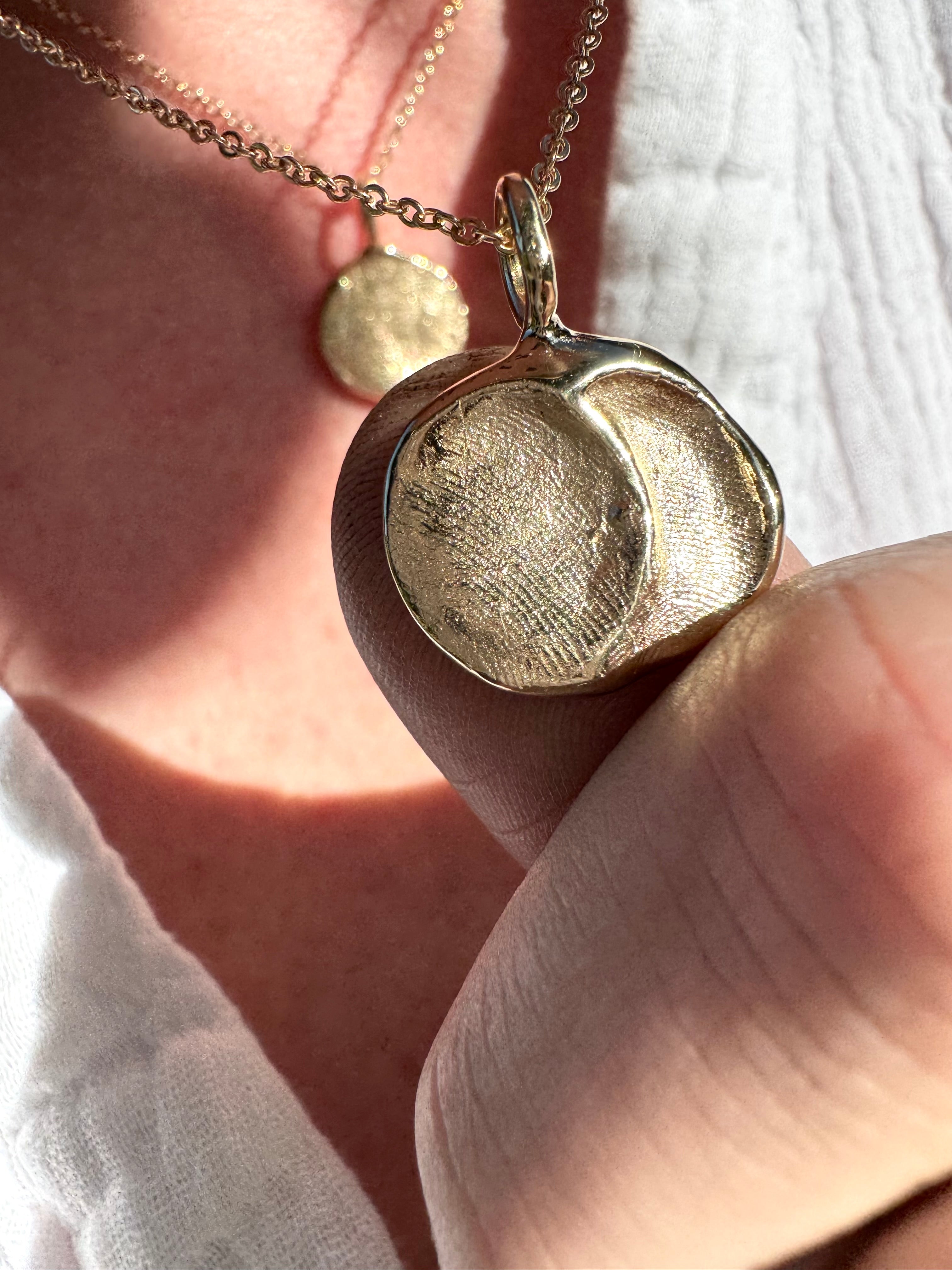 Fingerprint Pendant - 9ct Gold - Fingerprint Impression Kit + Necklace