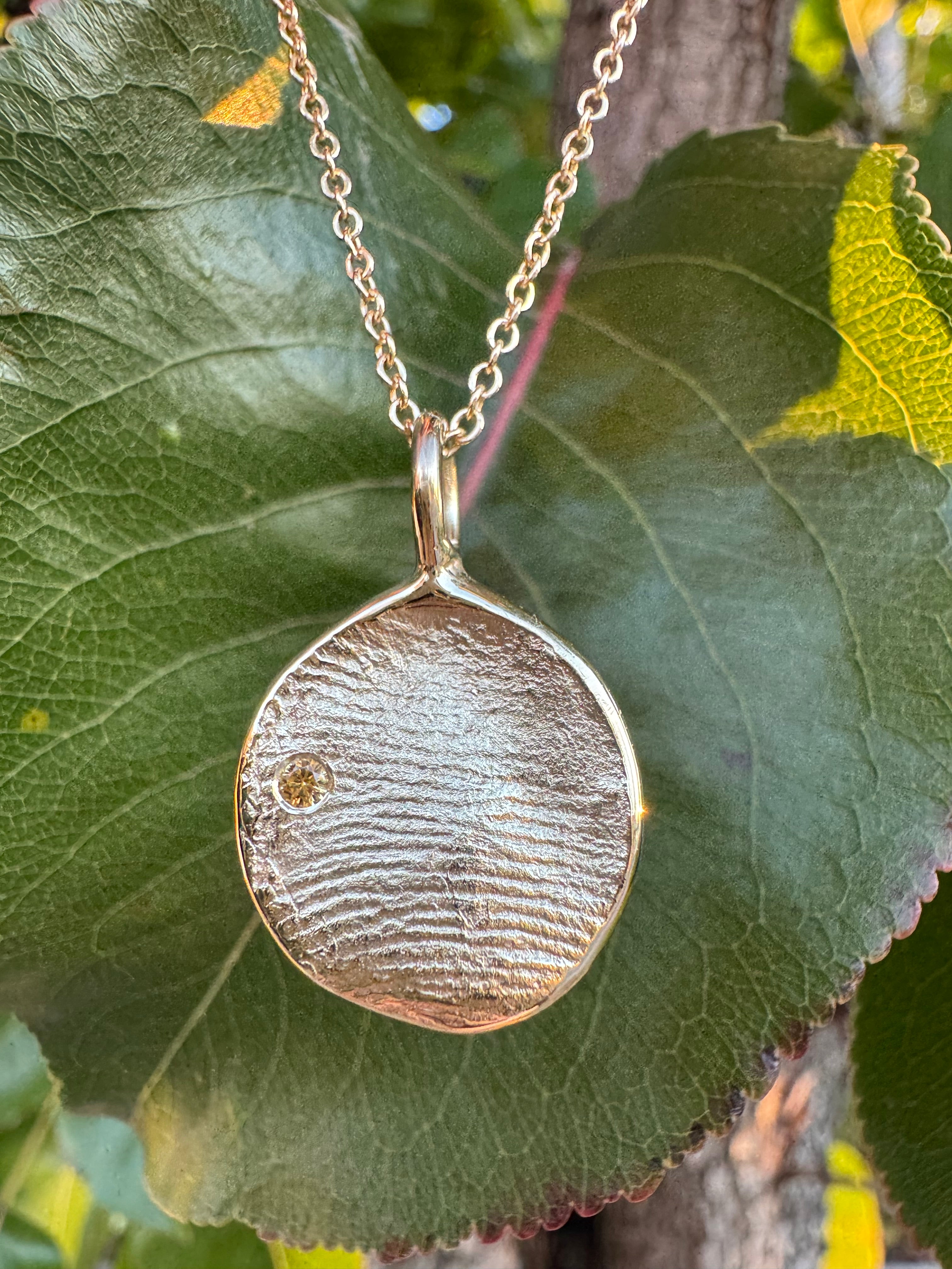 Fingerprint Pendant - 9ct Gold - Fingerprint Impression Kit + Necklace
