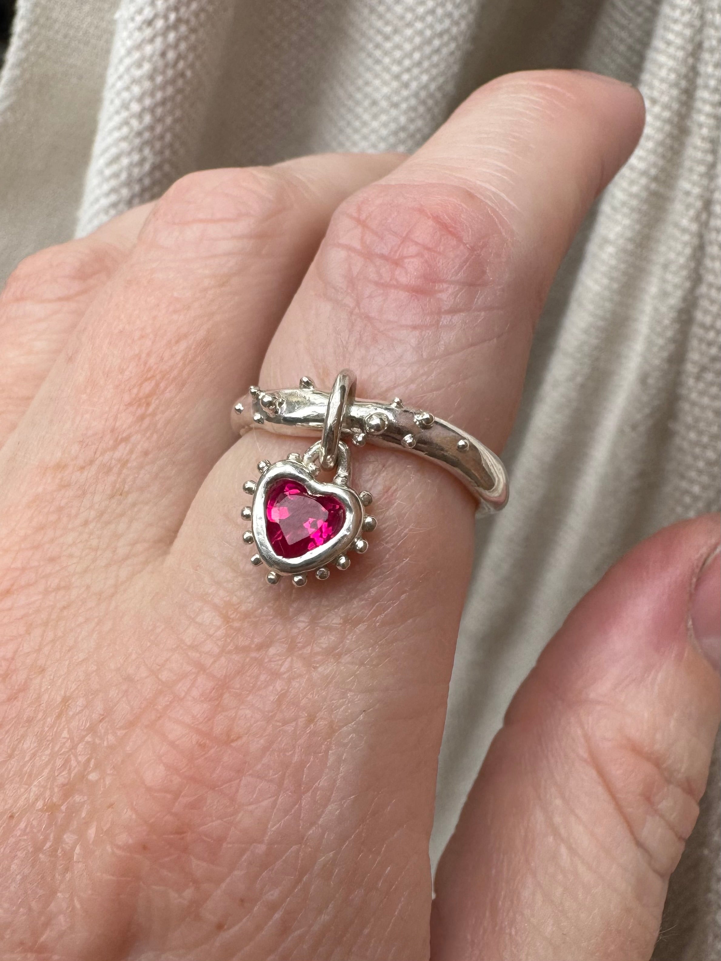 Silver Heart Dangling Ring