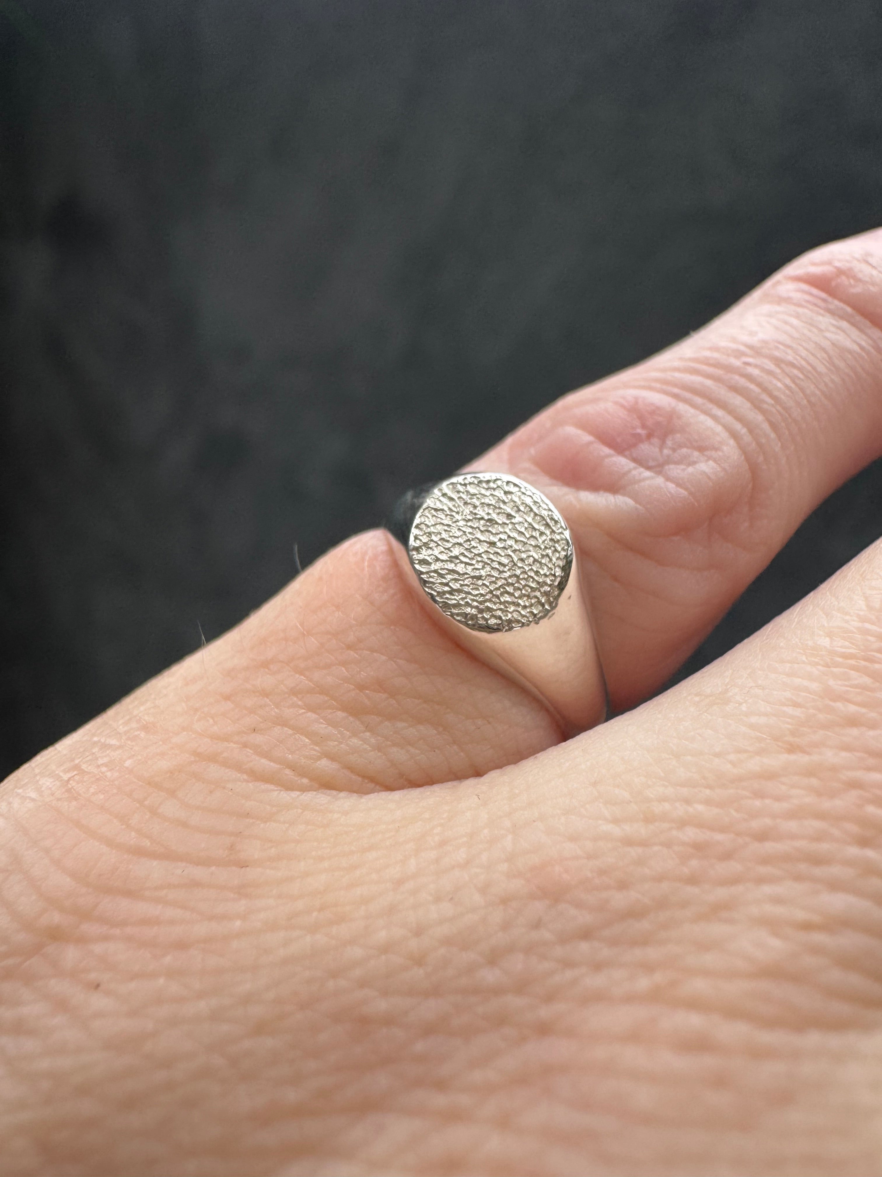 Signet Fingerprint Ring - Sterling Silver or 9ct Gold - Print Impression Kit + Ring
