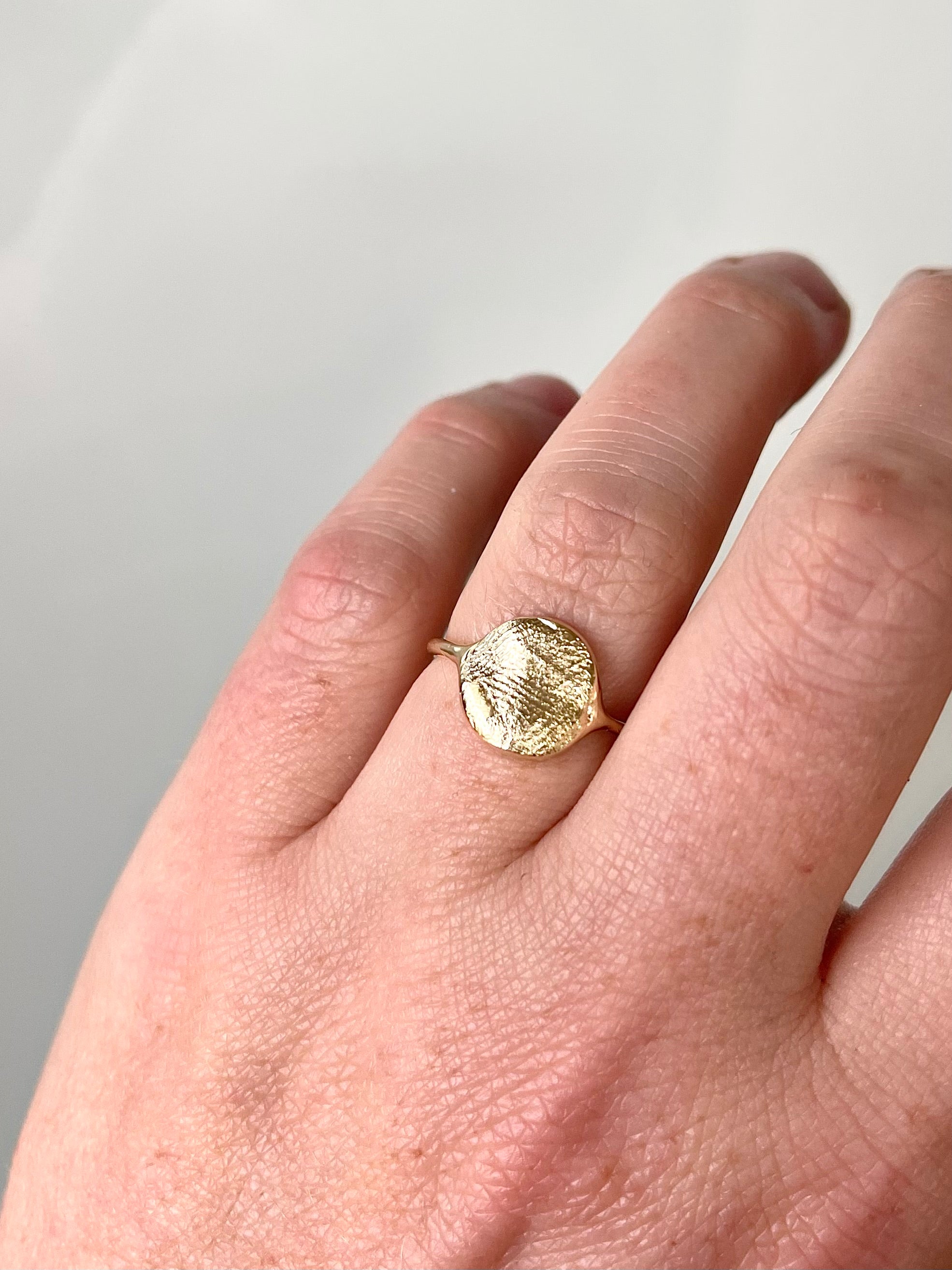 Oval or Circle Fingerprint Ring - 9ct Gold - Print Impression Kit + Ring