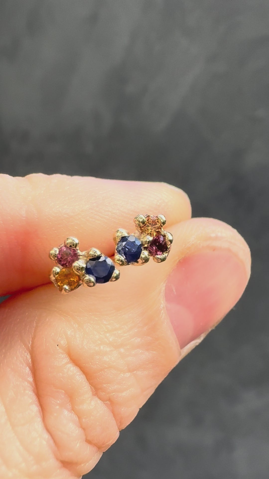 9ct yellow gold 3 stone studs