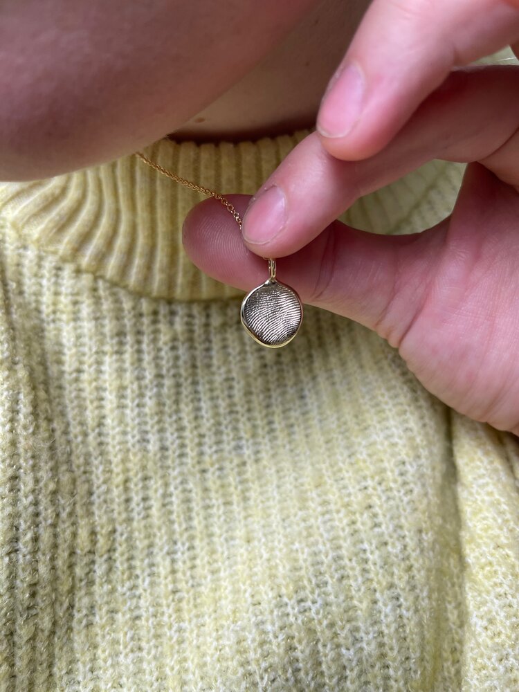 Mini Fingerprint Pendant - 9ct Gold - Fingerprint Impression Kit + Necklace