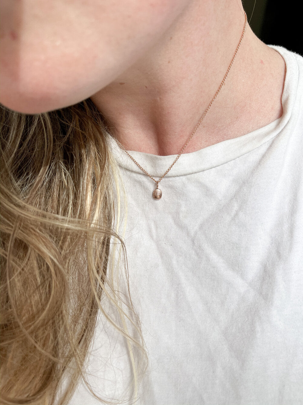 Oval or Circle Fingerprint Pendant - 9ct Gold - Fingerprint Impression Kit + Necklace