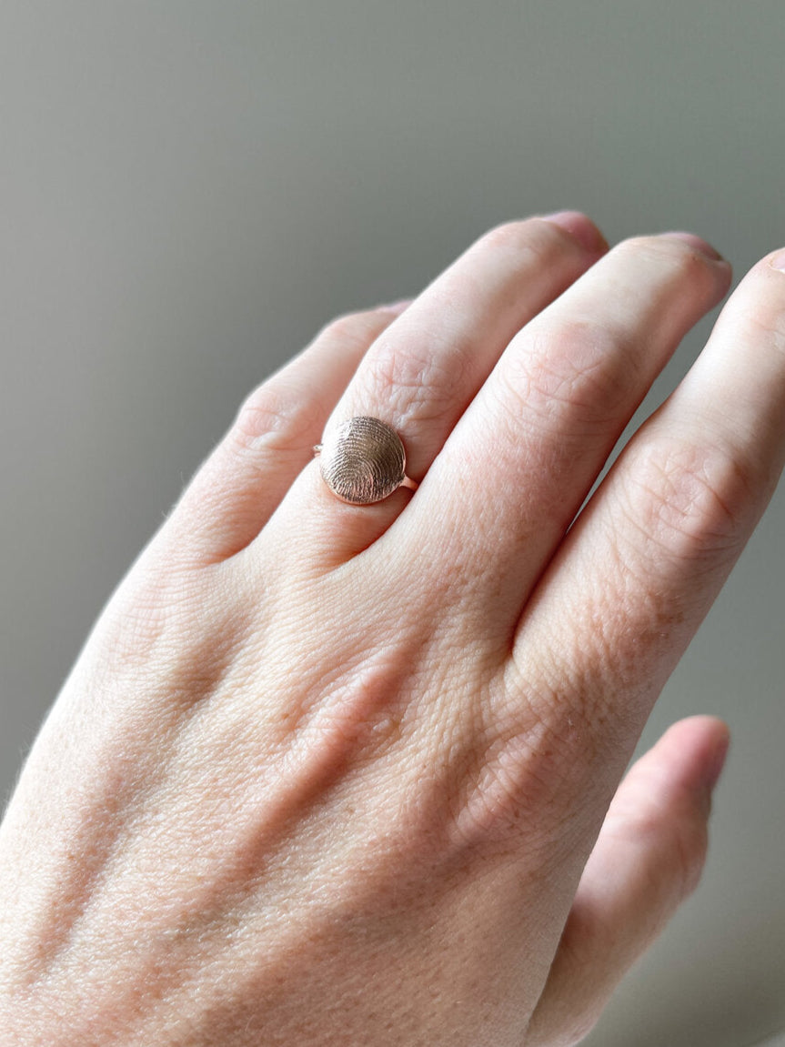 Oval or Circle Fingerprint Ring - 9ct Gold - Print Impression Kit + Ring
