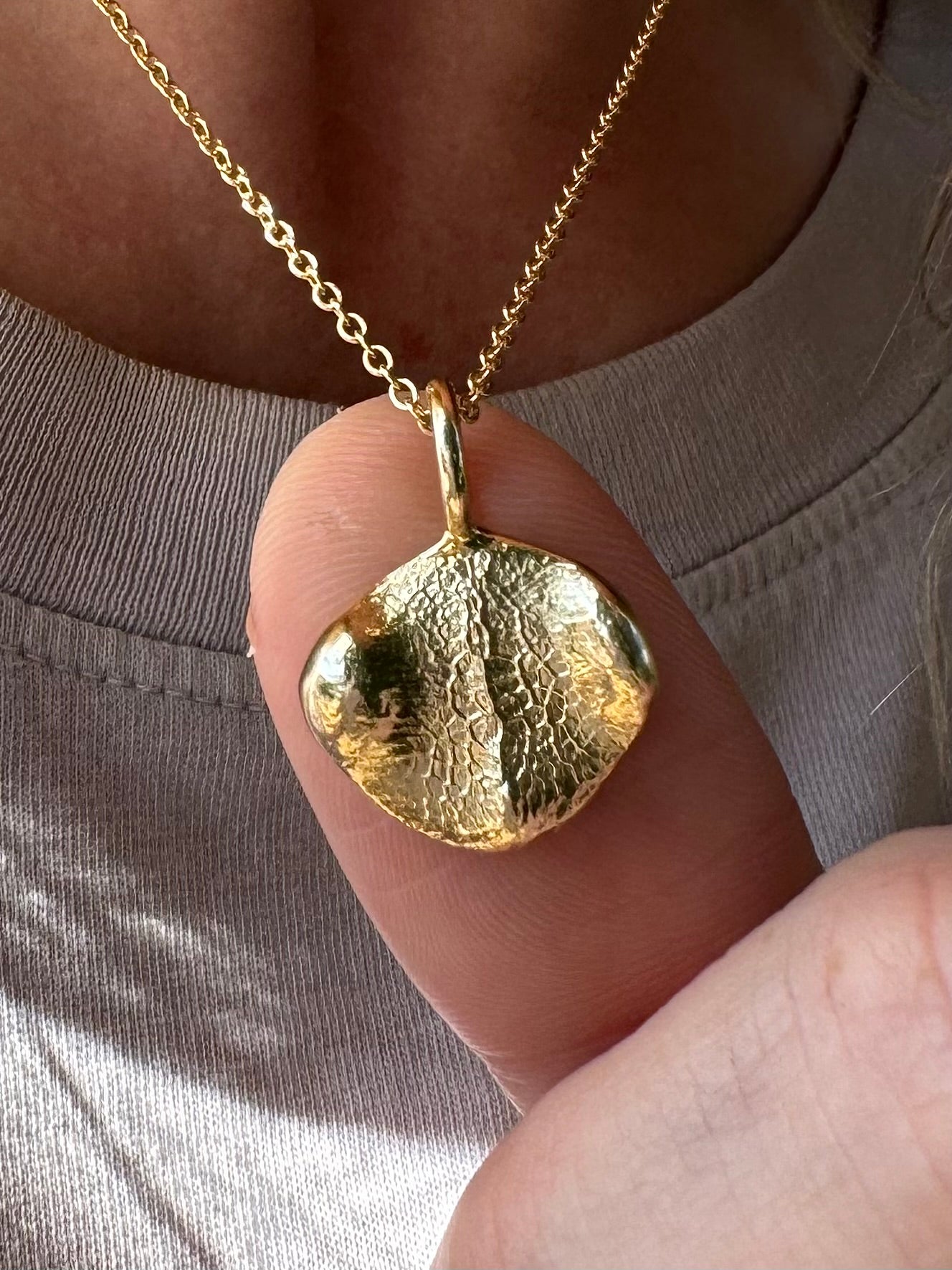 Pet Print Pendant - Sterling Silver or 9ct Gold - Fingerprint Impression Kit + Necklace