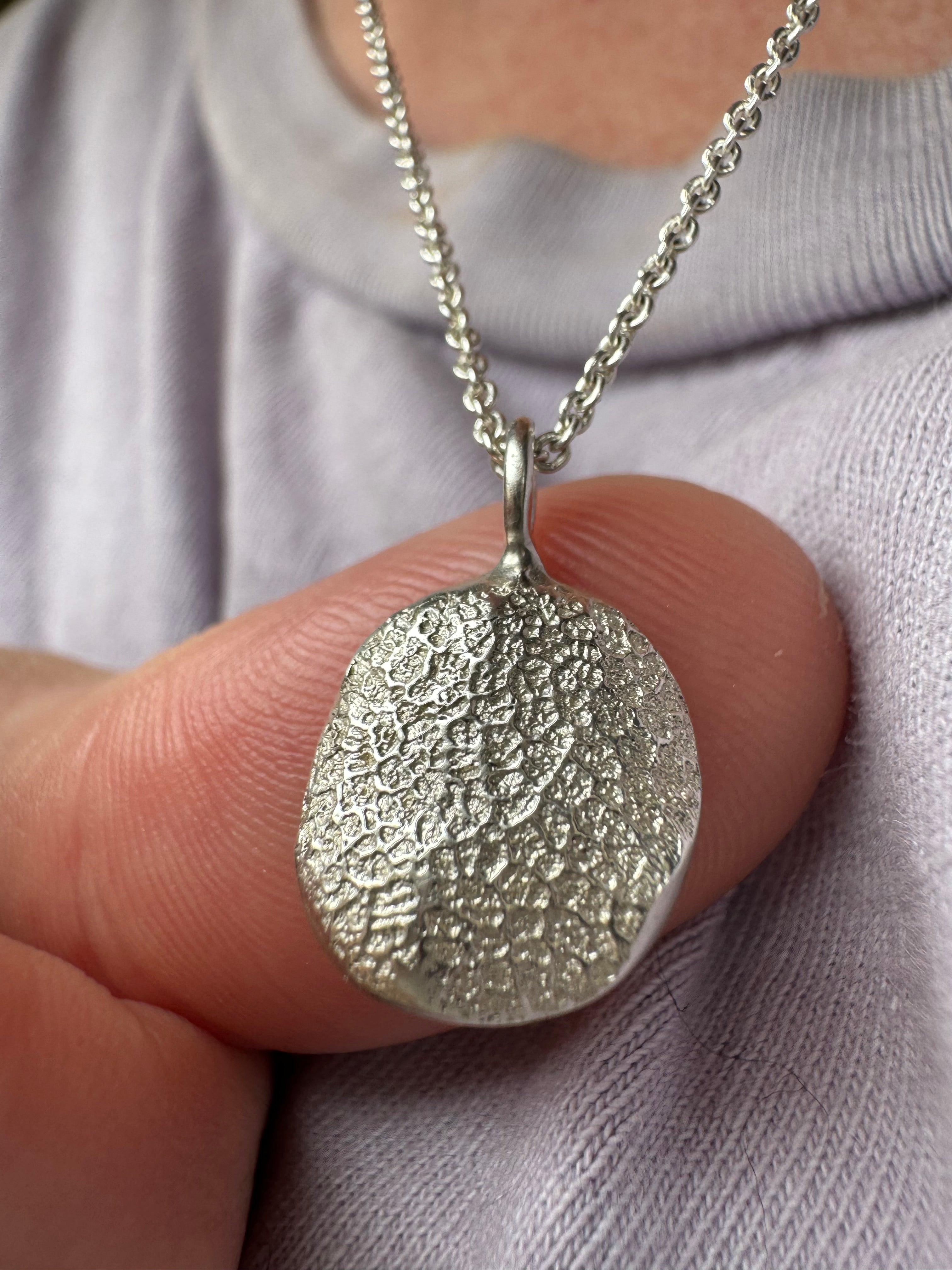 Pet Print Pendant - Sterling Silver or 9ct Gold - Fingerprint Impression Kit + Necklace