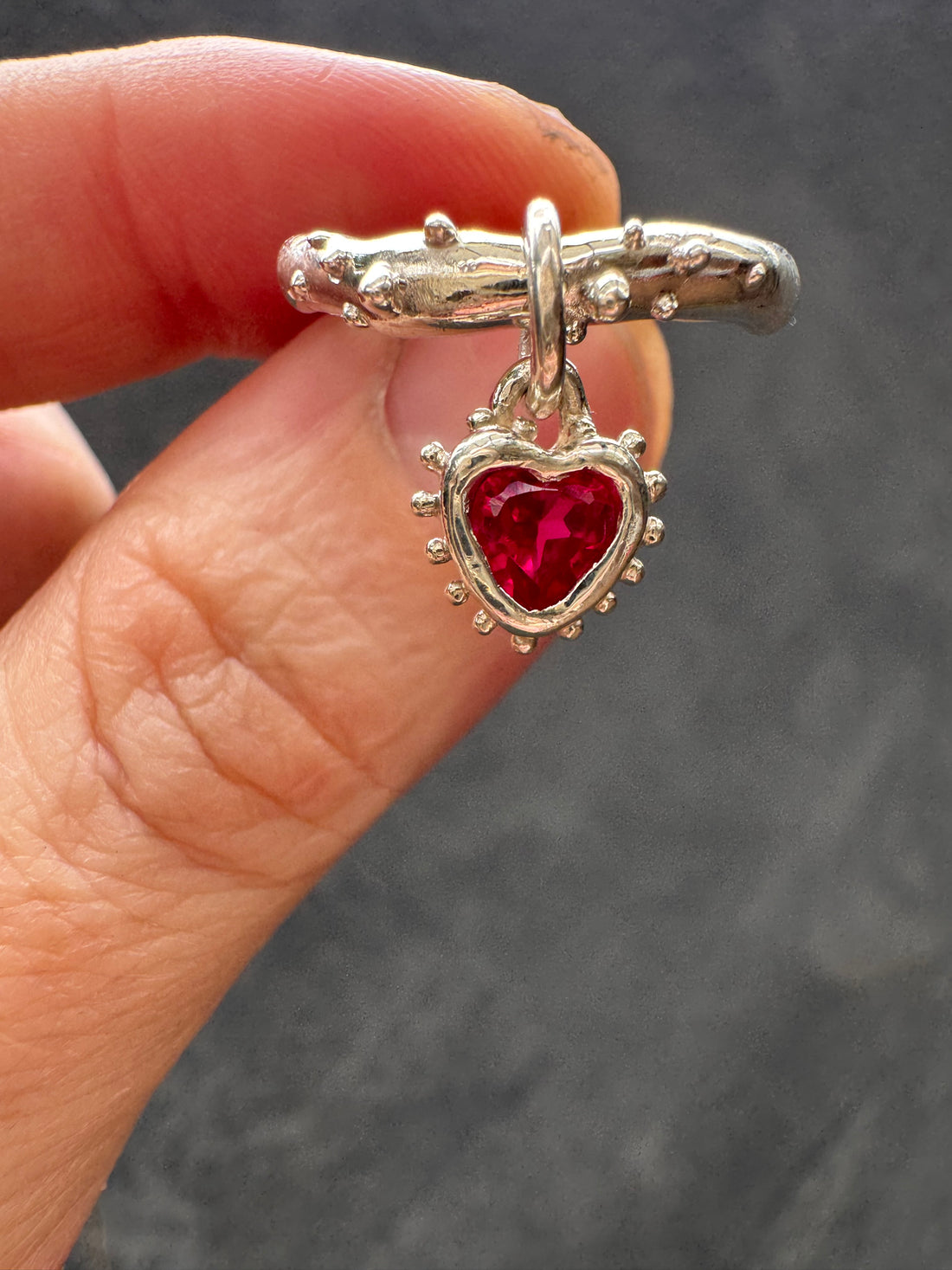 Silver Heart Dangling Ring