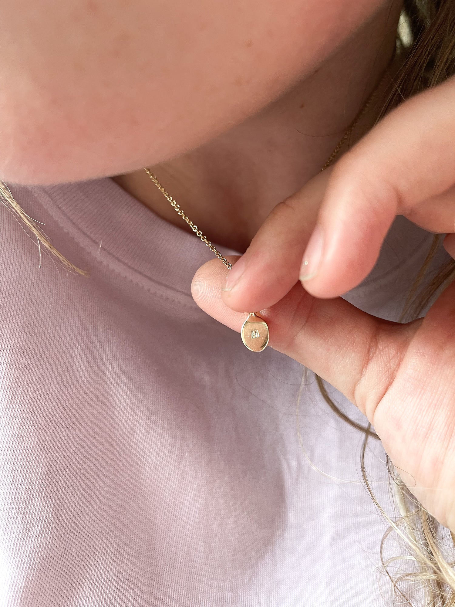 Oval or Circle Fingerprint Pendant - 9ct Gold - Fingerprint Impression Kit + Necklace