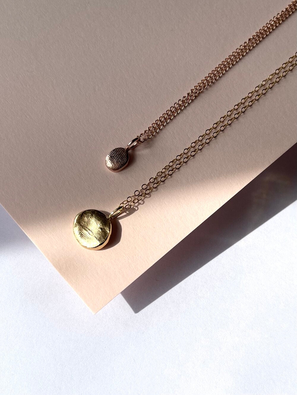 Oval or Circle Fingerprint Pendant - 9ct Gold - Fingerprint Impression Kit + Necklace